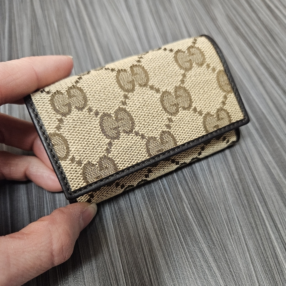 NIB Vintage Gucci Original GG Key Wallet In Beige - Picture 2 of 16